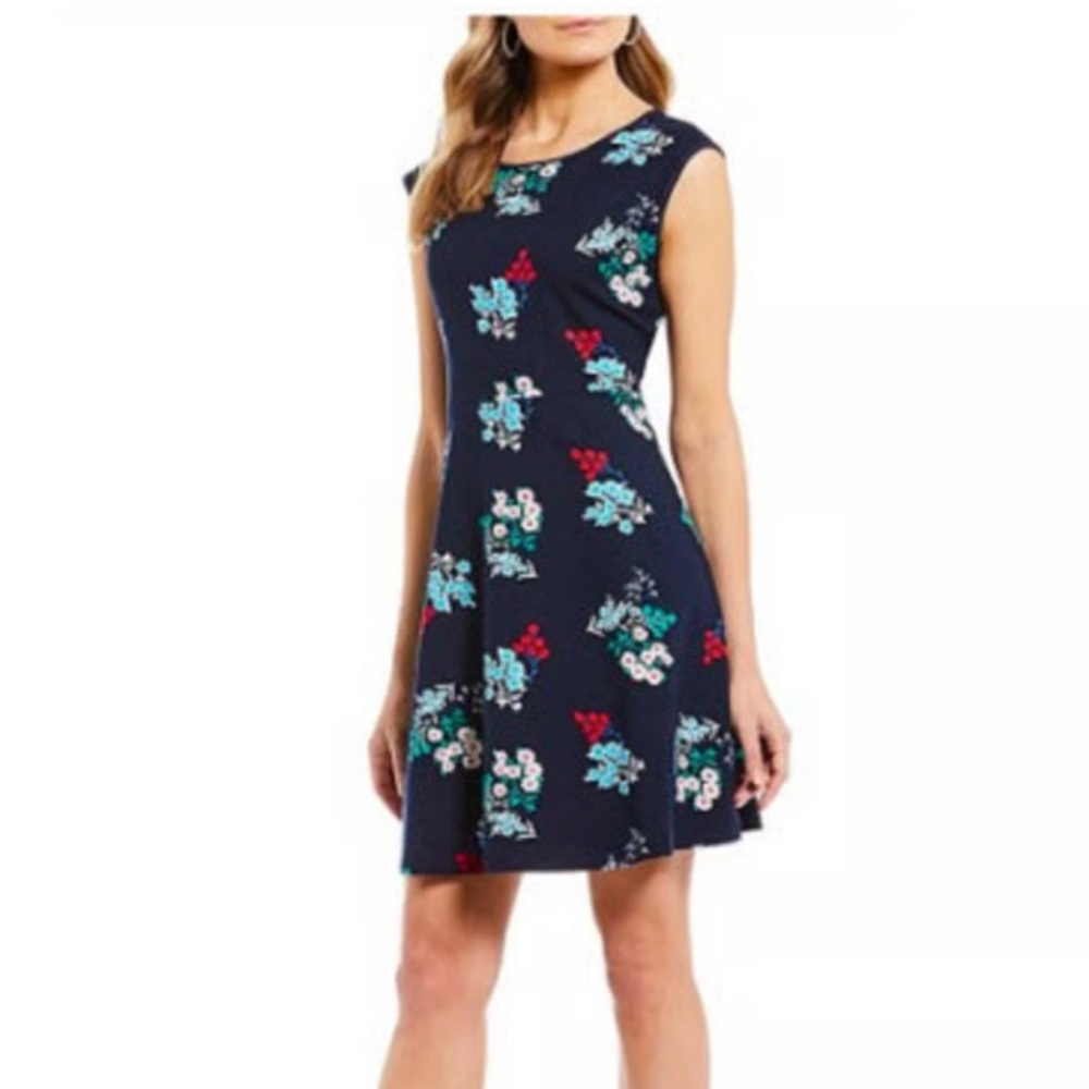 Draper James navy floral dress - Picture 1 of 5